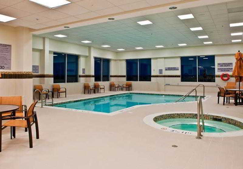 Las mejores ofertas de Courtyard By Marriott Ottawa East Ottawa