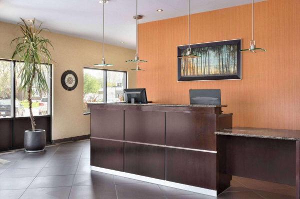 Las mejores ofertas de Travelodge by Wyndham Simcoe Hamilton