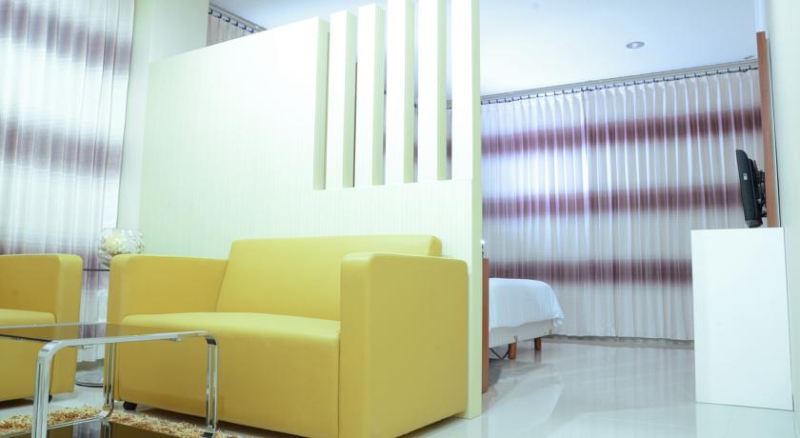 Las mejores ofertas de Maumu Hotel Lounge Surabaya 