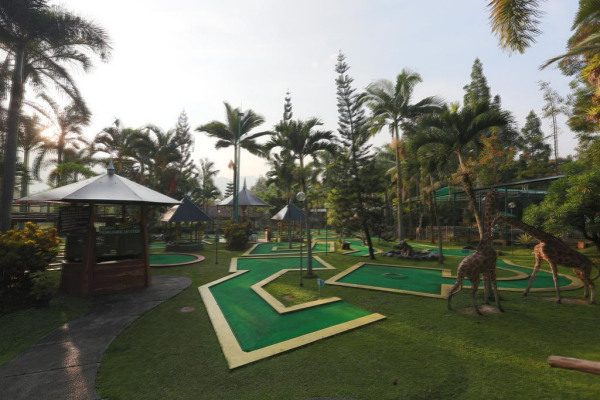 Las mejores ofertas de Royal Safari Garden Resort & Convention Bogor