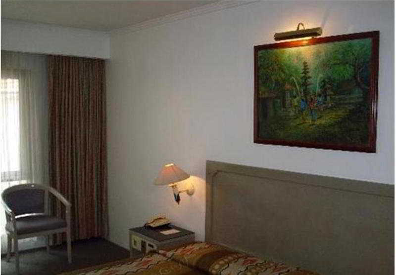 Las mejores ofertas de Royal Palace Bandung