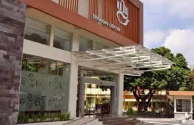 Las mejores ofertas de UNY Hotel Yogyakarta