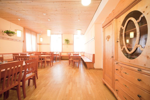 Las mejores ofertas de JUFA Hotel Grundlsee Kaprun