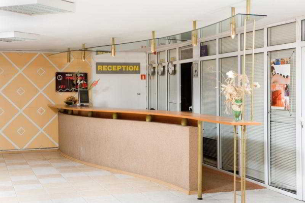 Las mejores ofertas de Elitsa Albeña