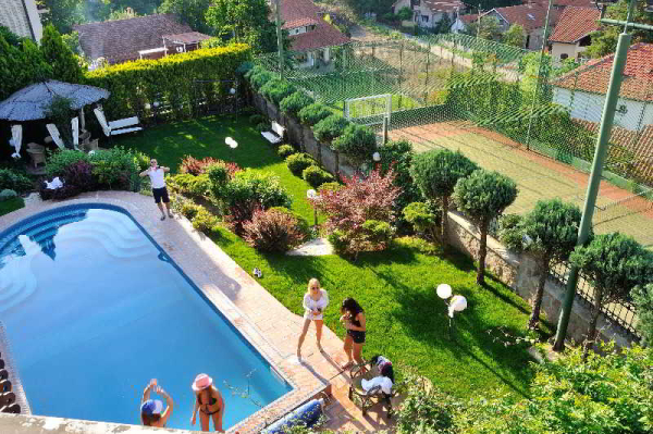 Las mejores ofertas de Villa Saga Paradiso Belgrado