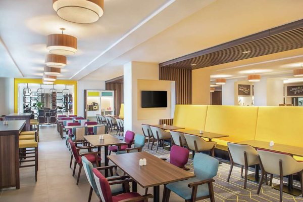 Las mejores ofertas de Hampton by Hilton Dubai Airport Dubai