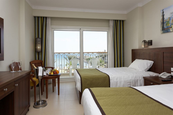 Las mejores ofertas de ROYAL STAR BEACH RESORT Hurgada 