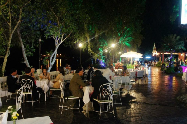Las mejores ofertas de Wiang Indra Riverside Resort Chiang Rai