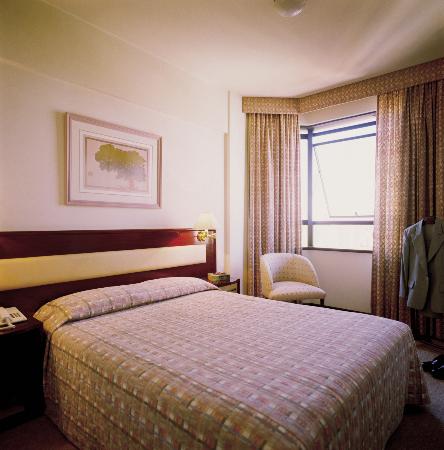 L Hirondelle Apart Hotel