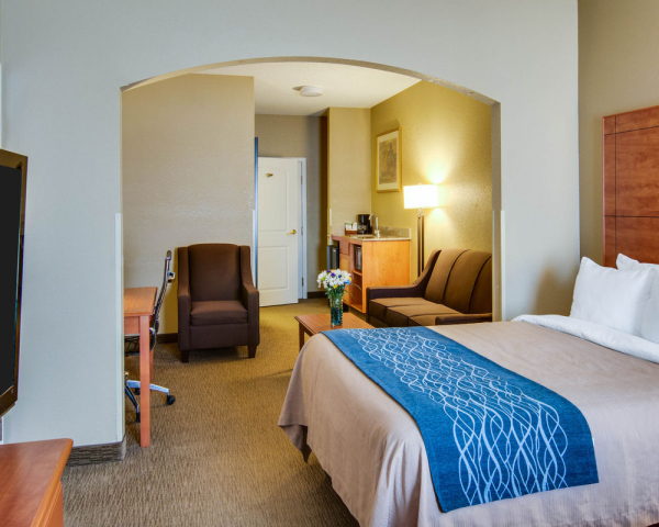 Las mejores ofertas de COMFORT INN & SUITES EL DORADO El Dorado