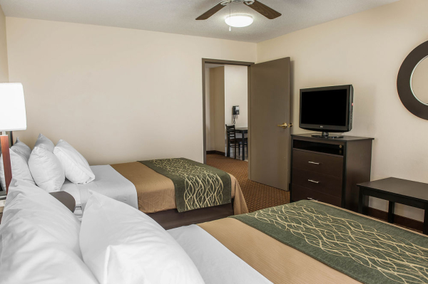 Las mejores ofertas de COMFORT INN & SUITES Warsaw