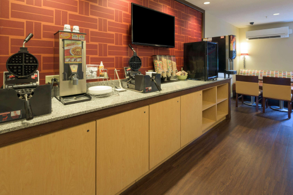 Las mejores ofertas de Hawthorn Suites By Wyndham Hartford Meriden Meriden 