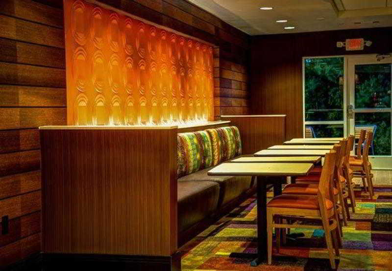 Las mejores ofertas de Fairfield Inn & Suites Montgomery Airport South Montgomery