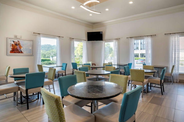 Las mejores ofertas de Best Western Carlton Suites Homewood