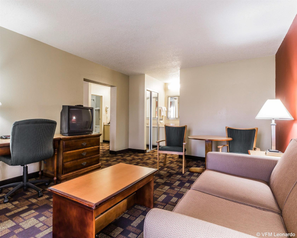 Las mejores ofertas de Econo Lodge Inn & Suites Montgomery Montgomery 