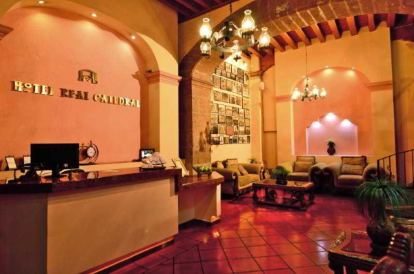Las mejores ofertas de Hotel Real Catedral Tula De Allende 