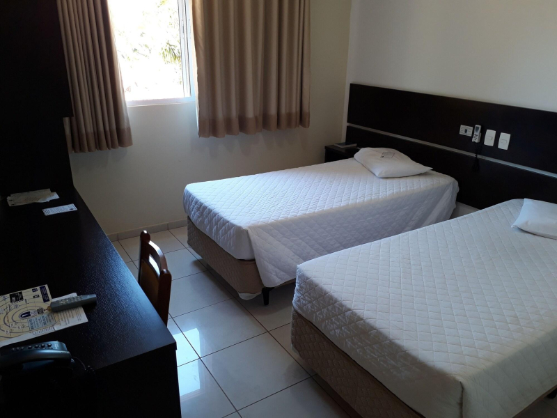 Las mejores ofertas de Cristal Palace Inn Lins 