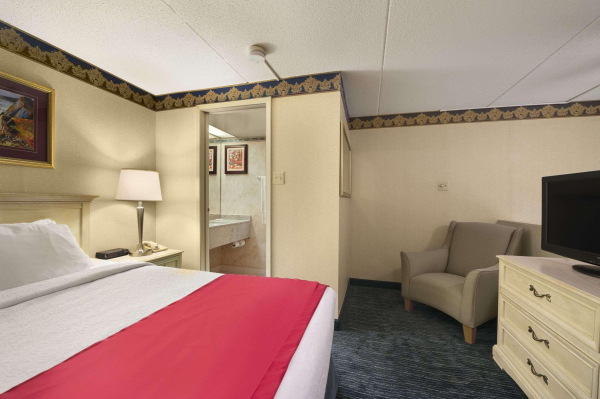 Las mejores ofertas de Ramada by Wyndham Trenton Trenton
