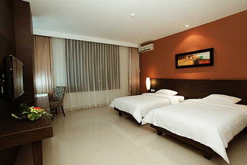 Grand Pacific Bandung