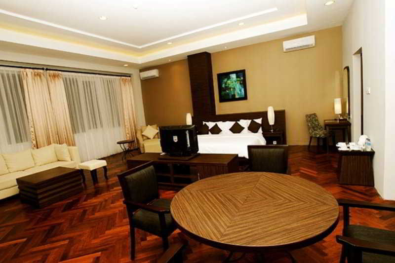 Grand Pacific Bandung
