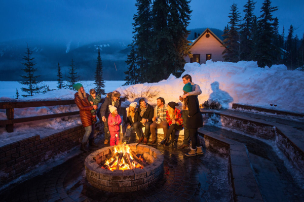 Las mejores ofertas de EMERALD LAKE LODGE FIELD