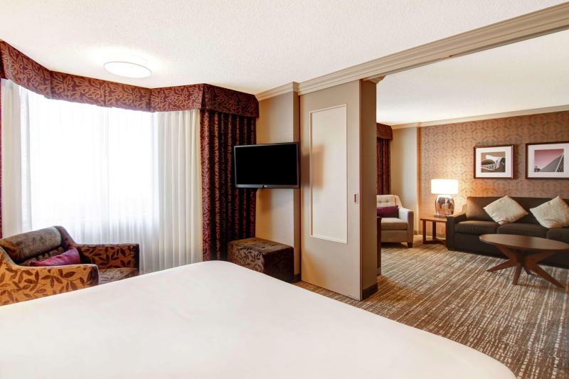 Las mejores ofertas de Doubletree by Hilton West Edmonton Edmonton 