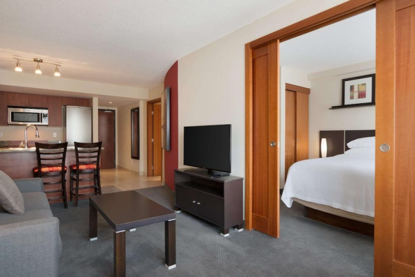 Las mejores ofertas de Embassy Suites by Hilton Montreal Montreal