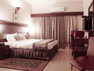 Las mejores ofertas de GENX BANJARA HILL HYDERABAD Hyderabad