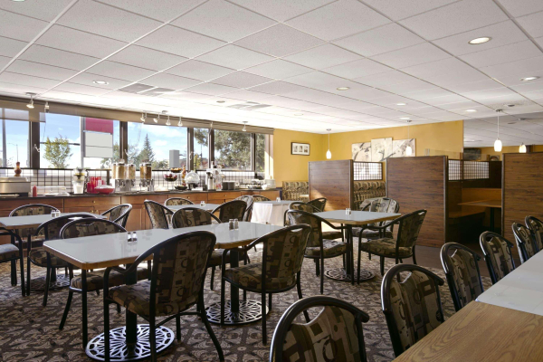 Las mejores ofertas de Ramada By Wyndham Lethbridge Lethbridge