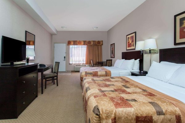 Las mejores ofertas de Ramada by Wyndham Brooks Brooks