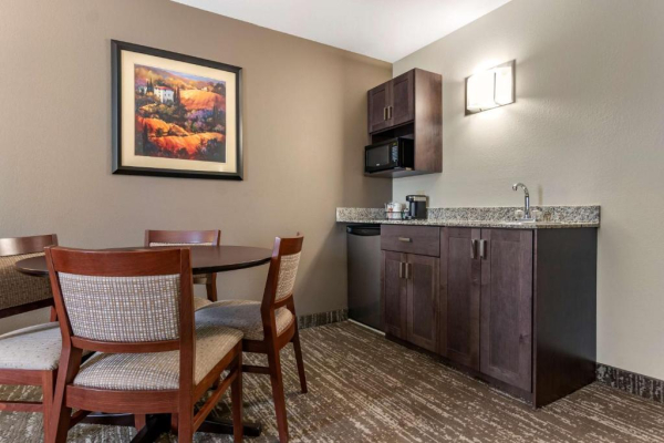 Las mejores ofertas de Best Western Plus Pembina Inn & Suites Winnipeg 
