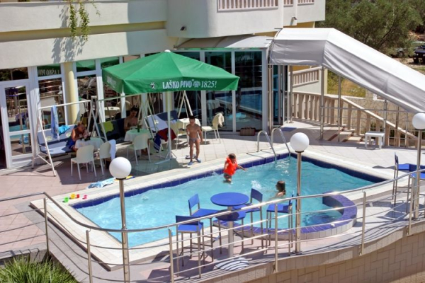 Las mejores ofertas de Conte Baska Voda