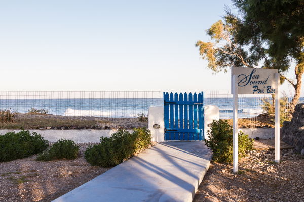 Las mejores ofertas de Sea Sound - White Katikies Santorini 