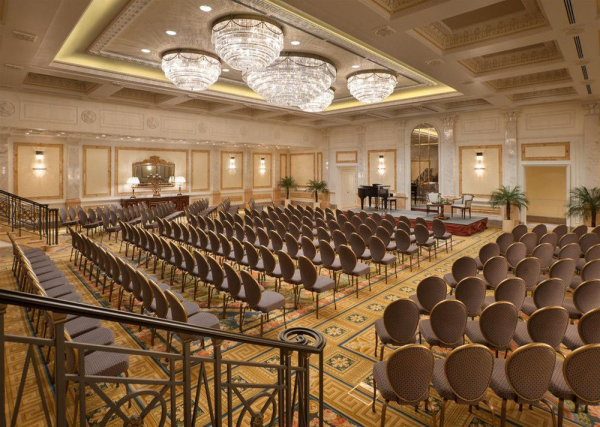 Las mejores ofertas de 4 Seasons Hotel Lion Palace St. Petersburg, Russia San Petersburgo
