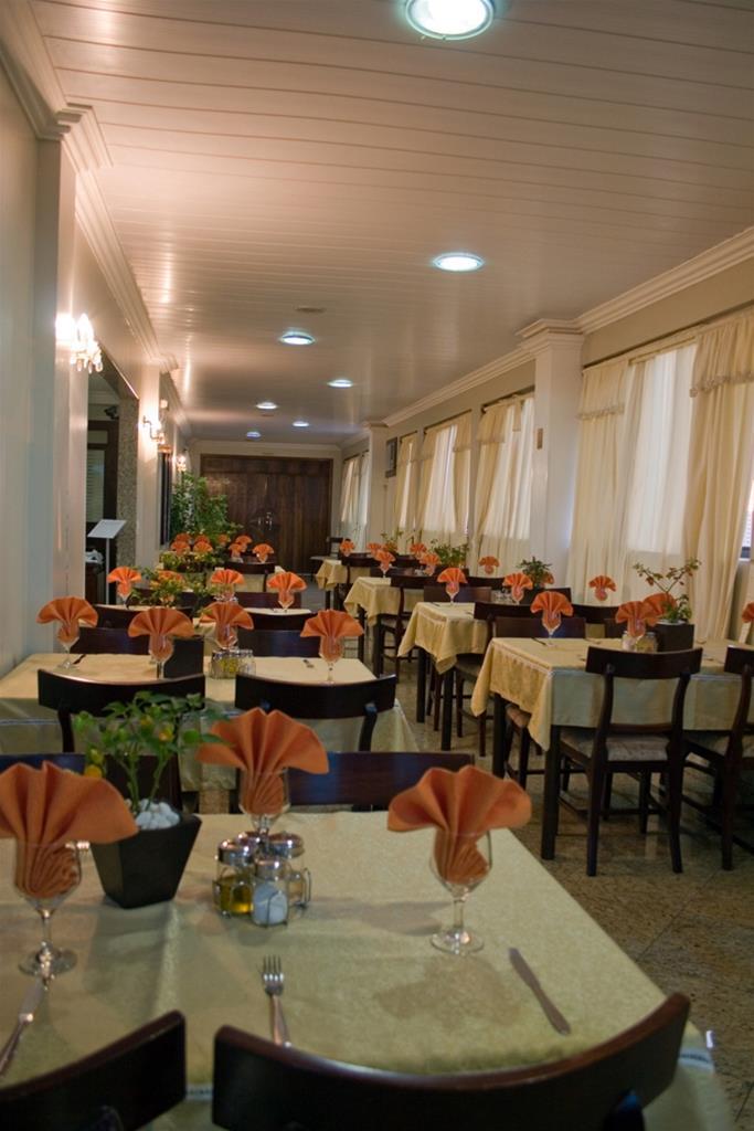 Las mejores ofertas de Athenas Plaza Hotel Goiânia