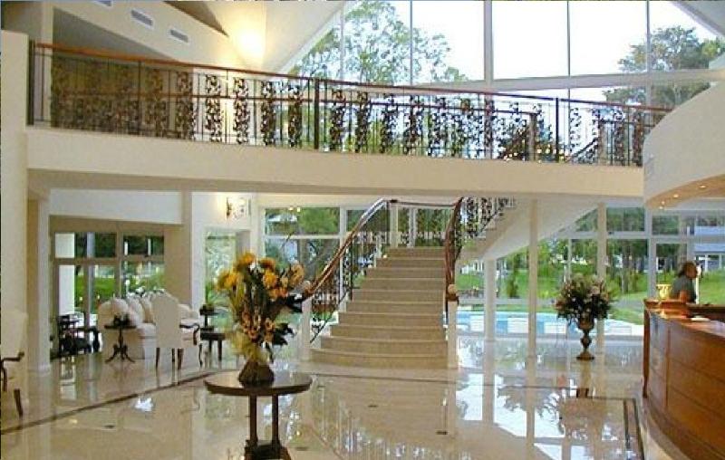 Las mejores ofertas de Jean Clevers Punta Del Este 