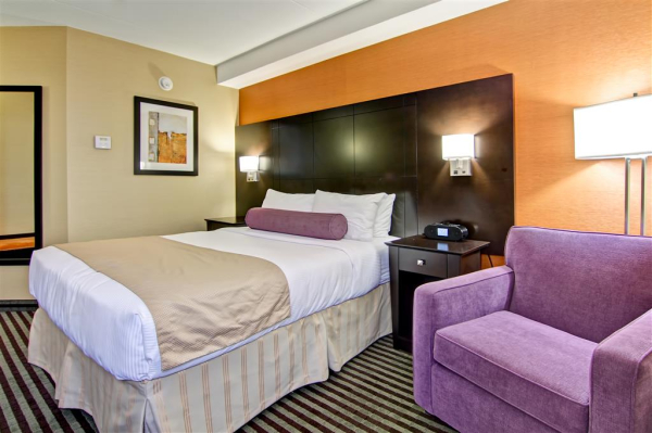 Las mejores ofertas de Best Western Plus Toronto North York Hotel & Suite Toronto