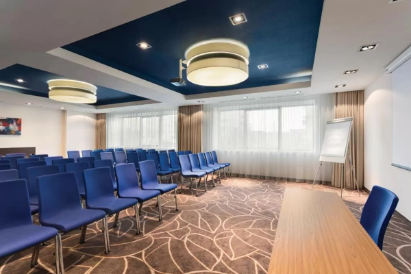 Las mejores ofertas de Ramada by Wyndham Pitesti Pitesti