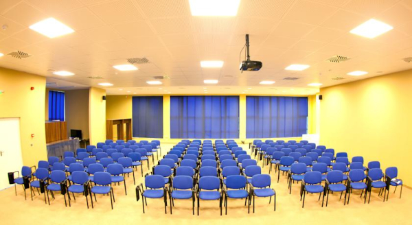 Las mejores ofertas de Grand Targu Mures Targu Mures 