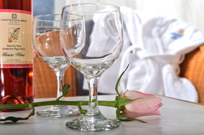 Las mejores ofertas de Constantinou Bros Athena Royal Beach Paphos