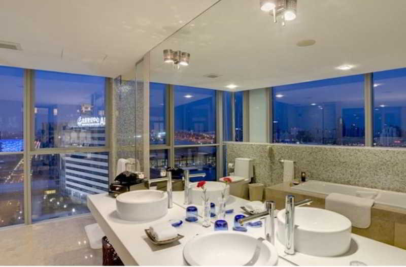 Las mejores ofertas de China National Convention Grand Center Pekin