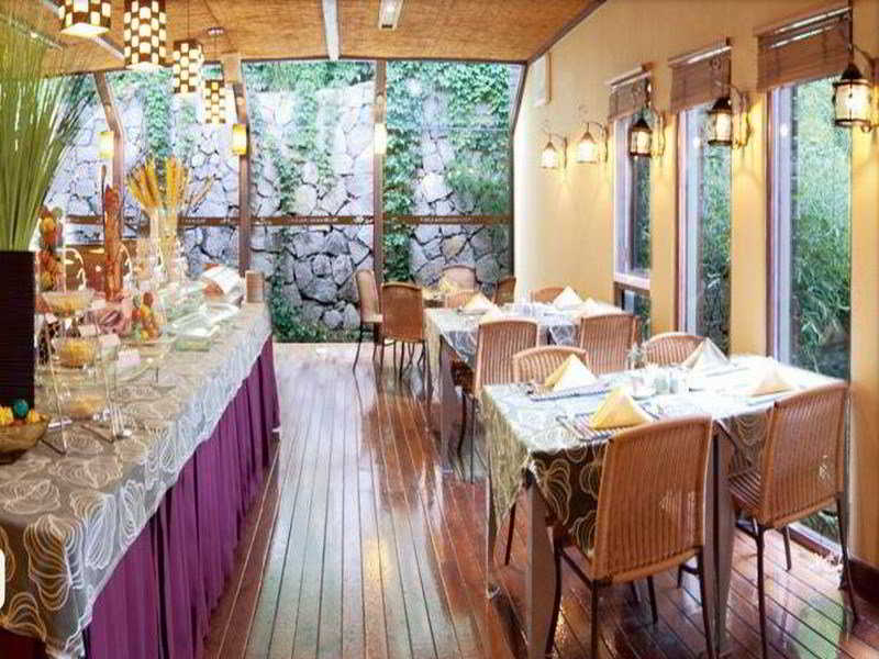 Las mejores ofertas de Purple Jade Laguna Resort Pekin