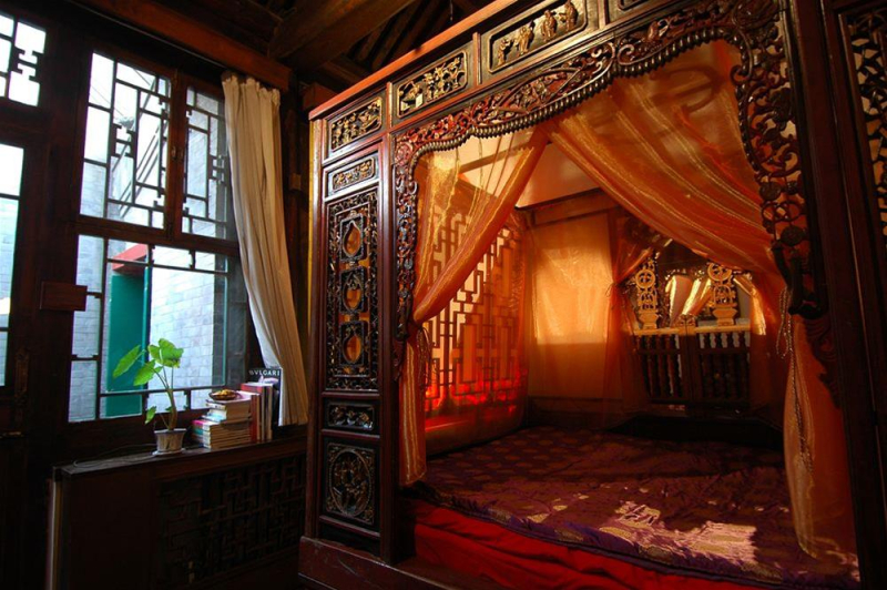 Red Capital Residence