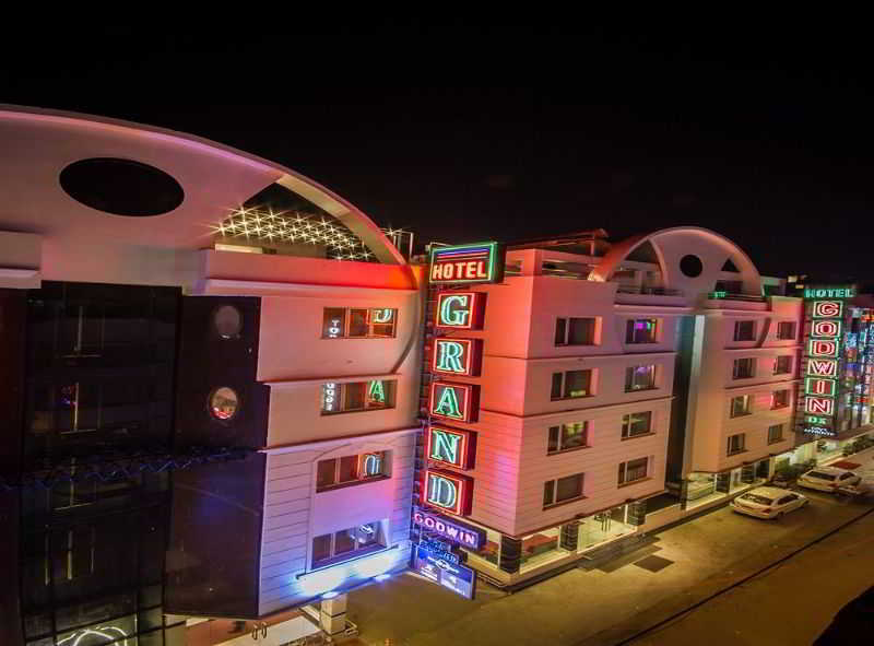 Hotel Grand Godwin