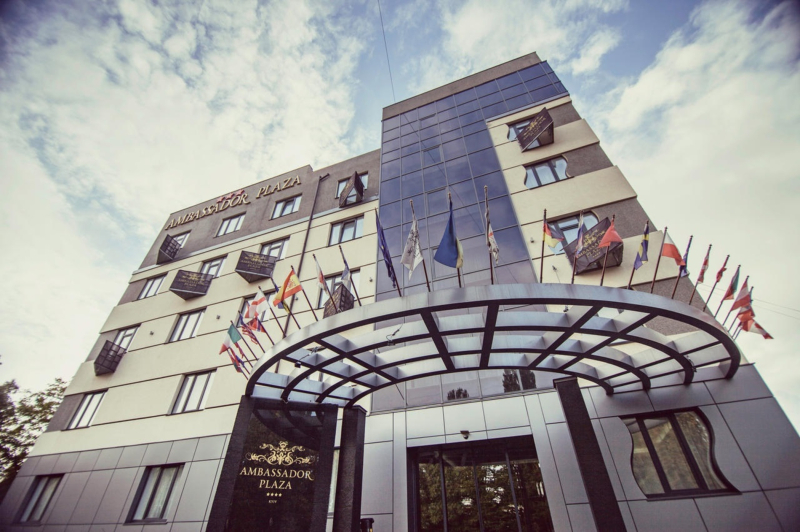 Las mejores ofertas de Ambassador Plaza Hotel Kiev