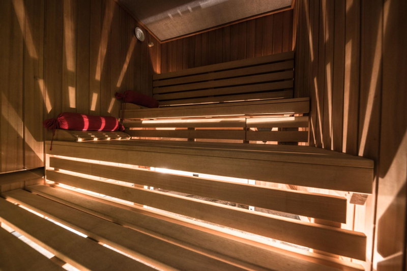 Hollmann Design & Boutique