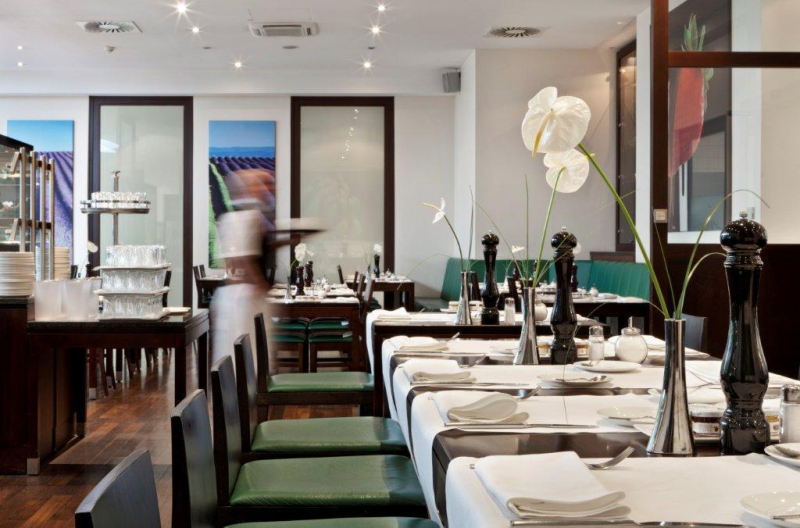 LiV'iN Residence by Fleming's Wien