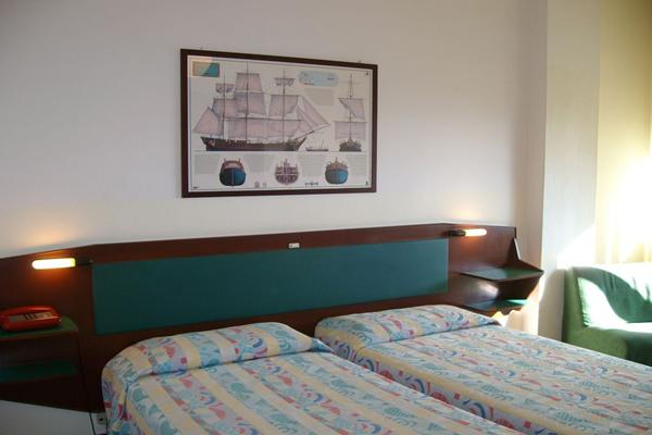 Las mejores ofertas de Robinia IMPERIA