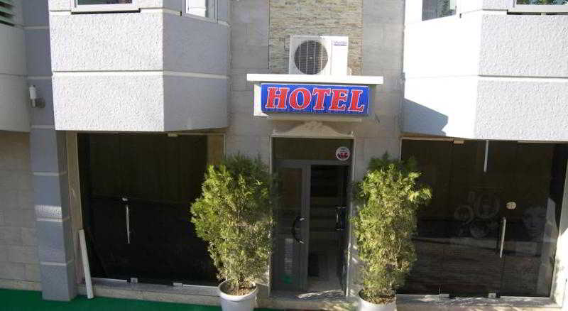 Las mejores ofertas de Ikea Hotel Tirana