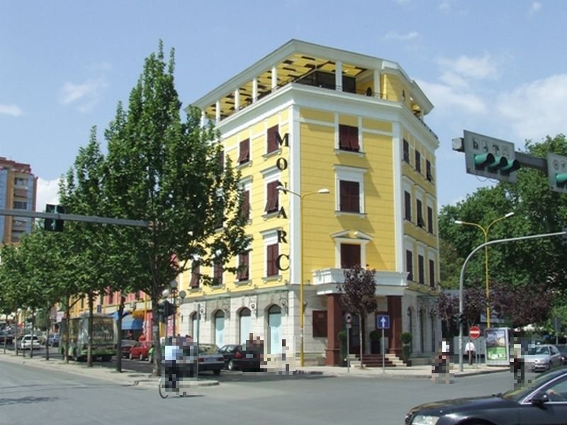 Las mejores ofertas de Monarc Tirana